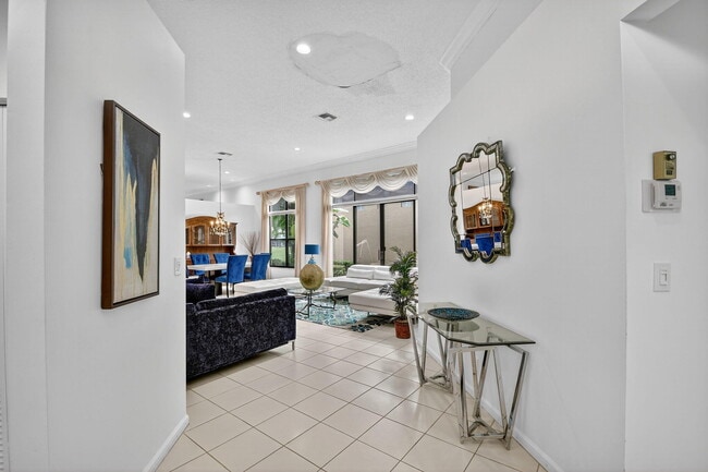 Photo - 4553 Barclay Fair Way