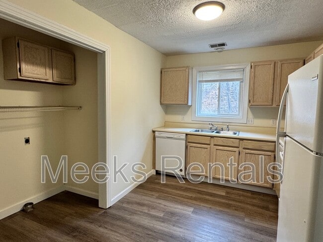Photo - 109 Botley Ln Unit 6