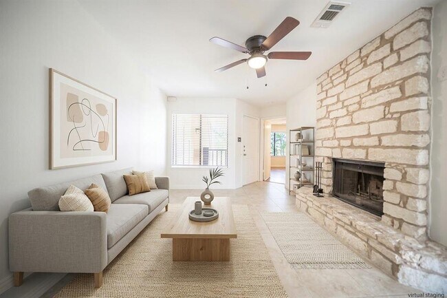 Building Photo - 1740 Timber Ridge Rd Unit 124