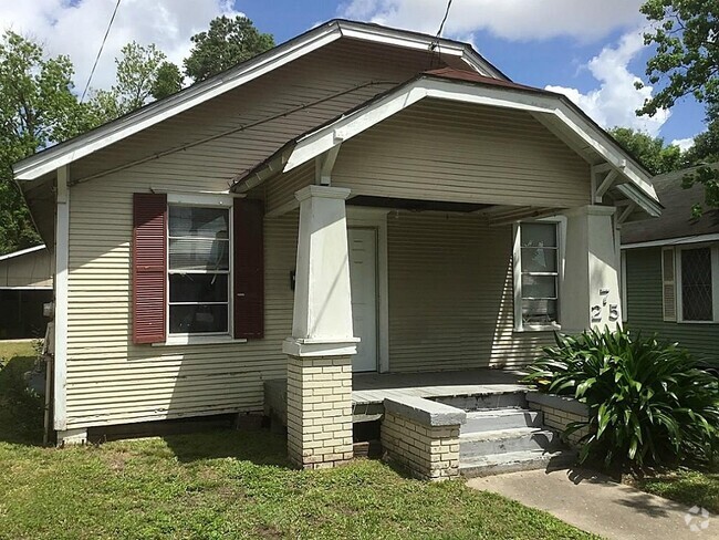 Building Photo - 275 Adams St Rental