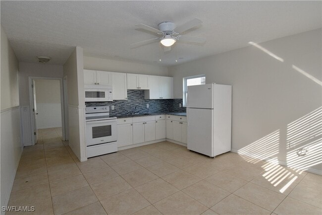 Photo - 3125 Barrett Ave