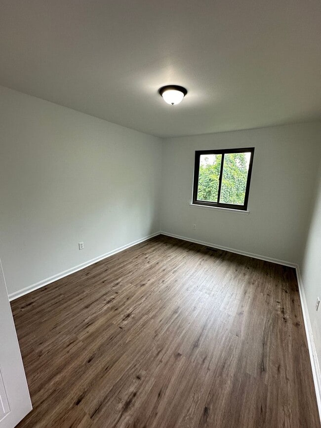 Photo - Village Shires Townhome completely Renovated 3 Beds 1.5 Bath Available 9/1