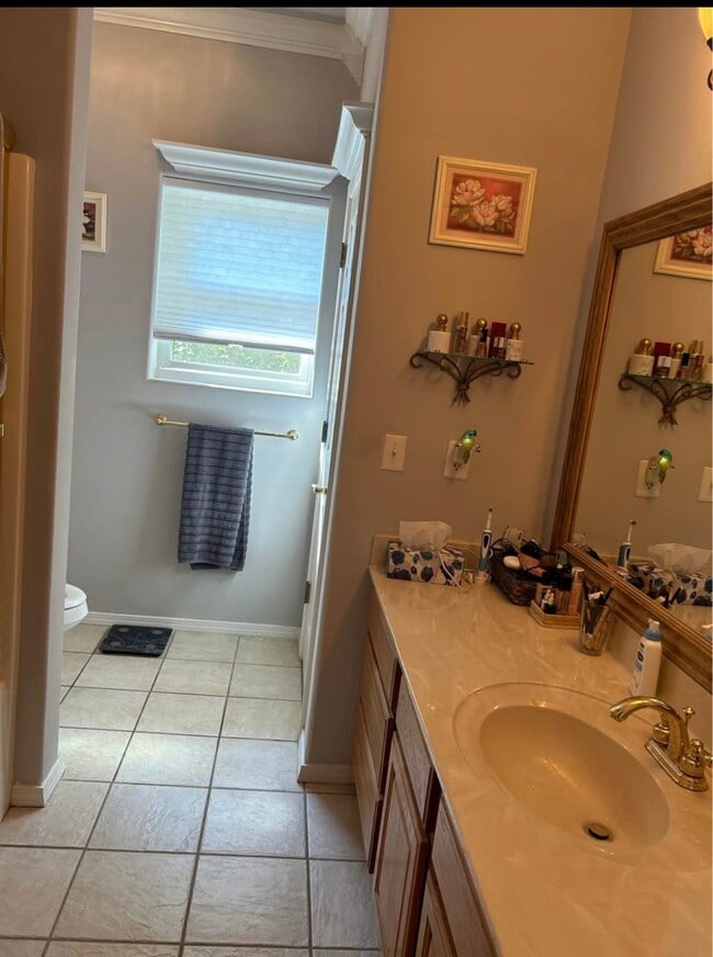 Photo - 7 Ulverston Dr