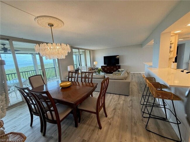 Photo - 15 Bluebill Ave House