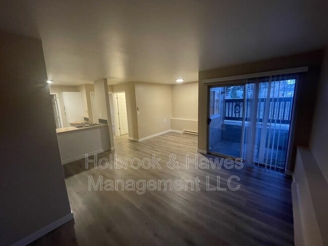 Photo - 4531 Boardwalk Dr Unit X - X-3