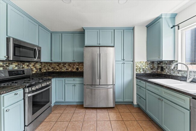 Photo - 2217 9th St Unidad 2