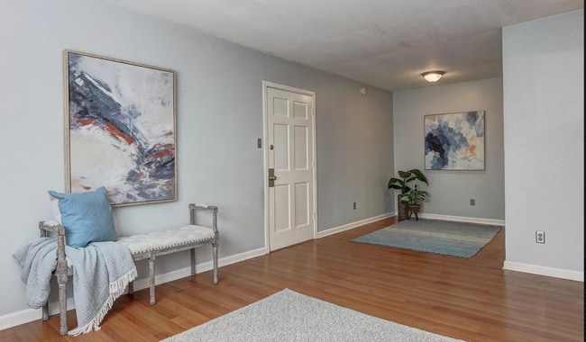 Photo - 3121 Johnston St Unit 235