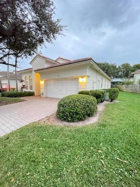 Photo - 1797 NW 72nd Way