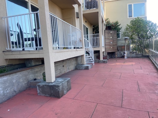 Photo - 553 Merritt Ave Unidad 2