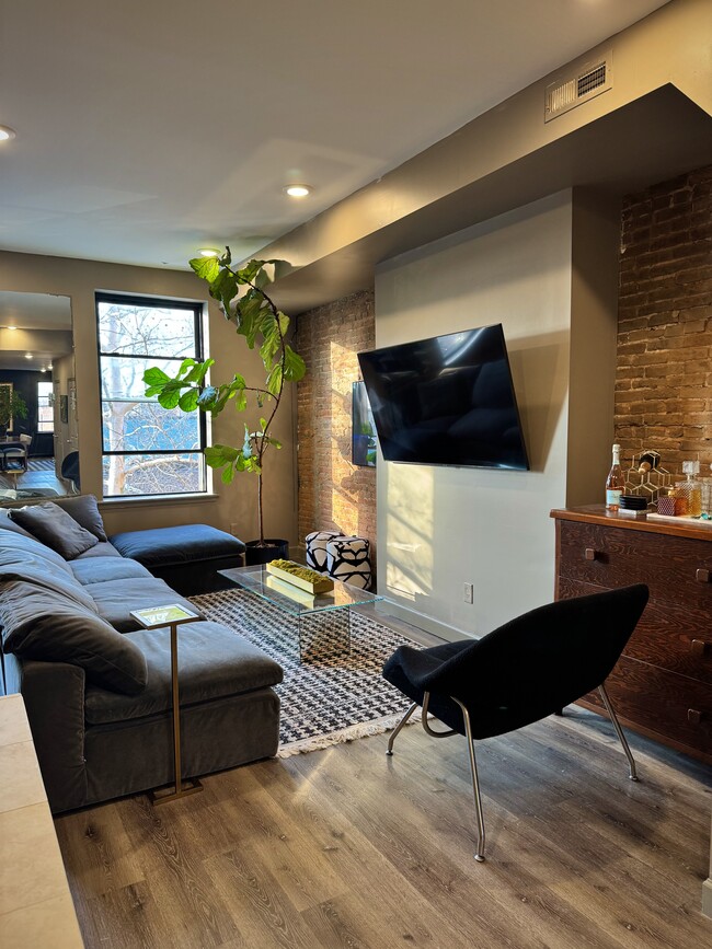 Photo - 515 Mosher St Unit 2