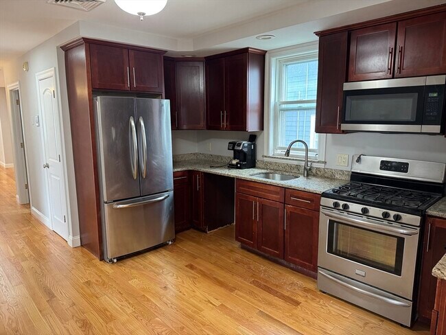 Photo - 7 Wave Ave Unidad 3