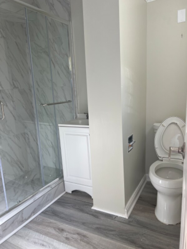 Photo - 6905 Gilbert St