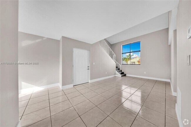 Building Photo - 2770 W 60th St Unit 201 Rental