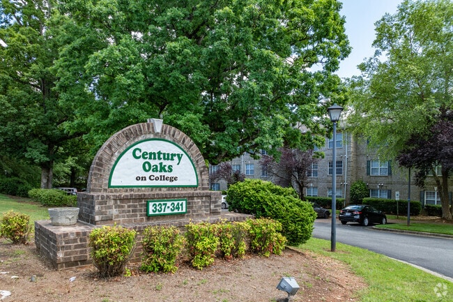 337 Guilford College Rd