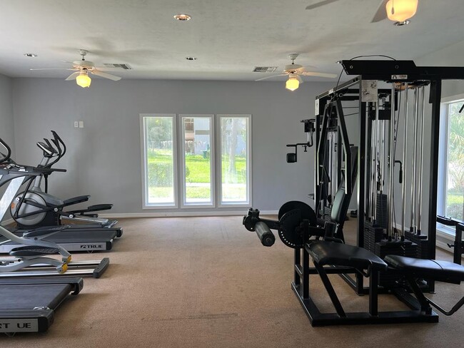 Photo - 6519 W Newberry Rd