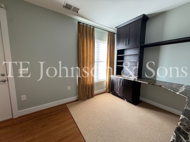 Photo - Modern Three Level Townhome in the Heart of Winston Salem