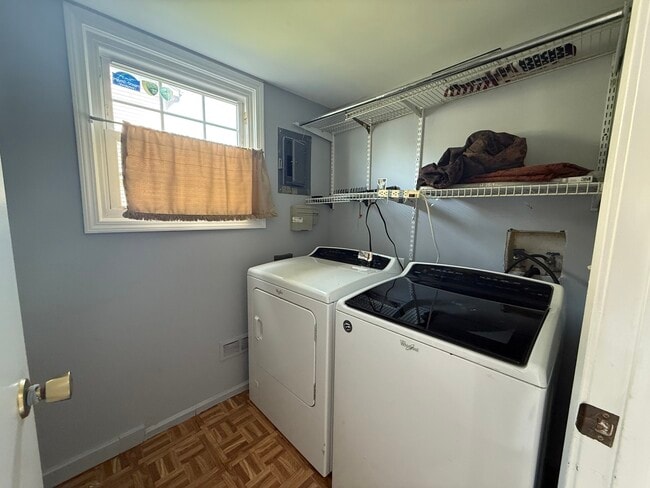 Photo - 3722 Dory Cir E