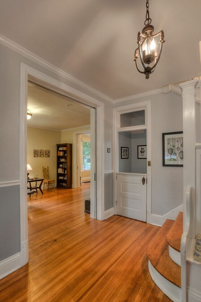 Photo - 700 Remington St