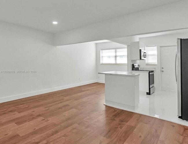 Photo - 4200 NE 1st Ave