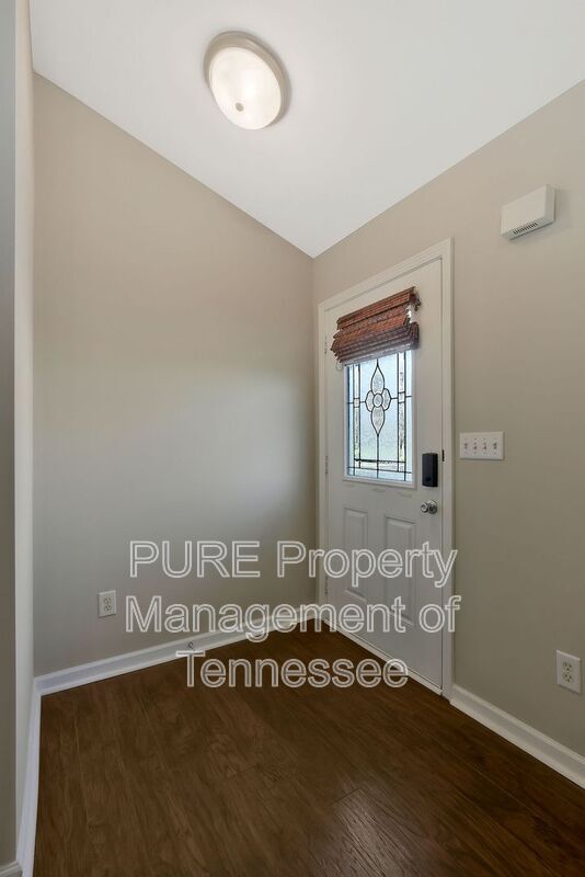 Photo - 2002 Birch Ln