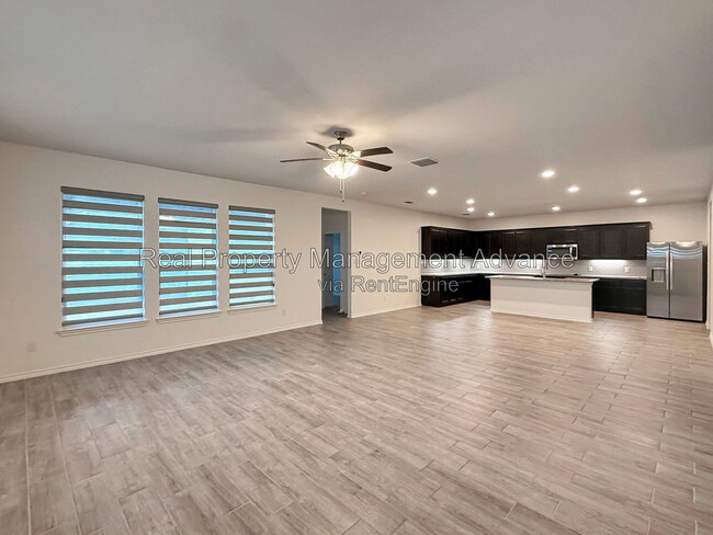 Photo - 8977 Eaton St