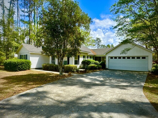 Photo - 46 Live Oak Trail