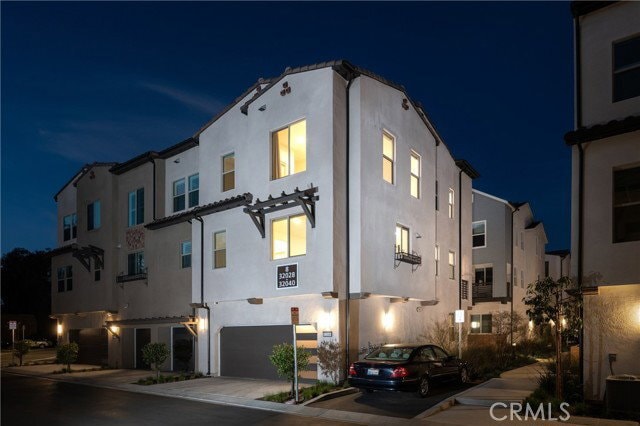 Building Photo - 32040 Paseo Vienta