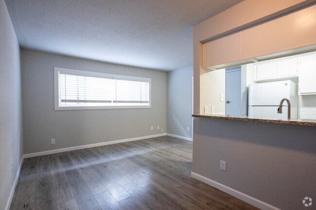 1 BR, 1 BA - Unit 11 - Branard Apartments