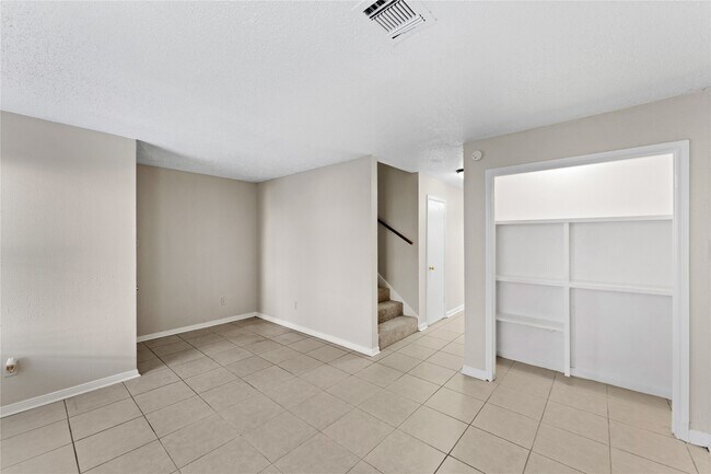 Photo - 5810 Twisted Pine Ct