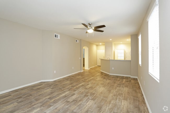 2 BR, 2 BA - 1396 Sf