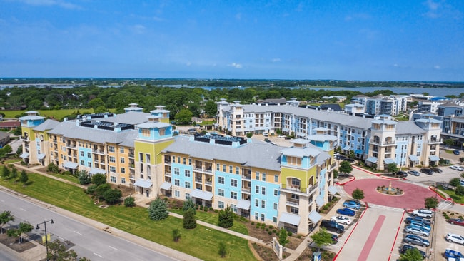 Building Photo - The Village at Lakefront Rental