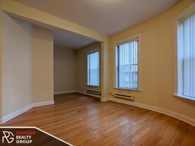 Photo - 1224 N Dearborn St