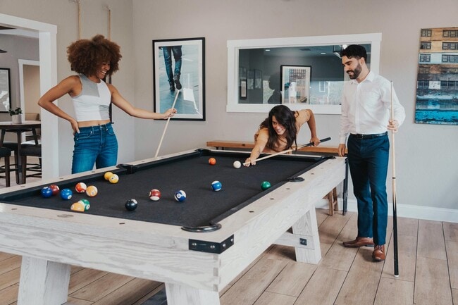 Photo - Cambridge Woods