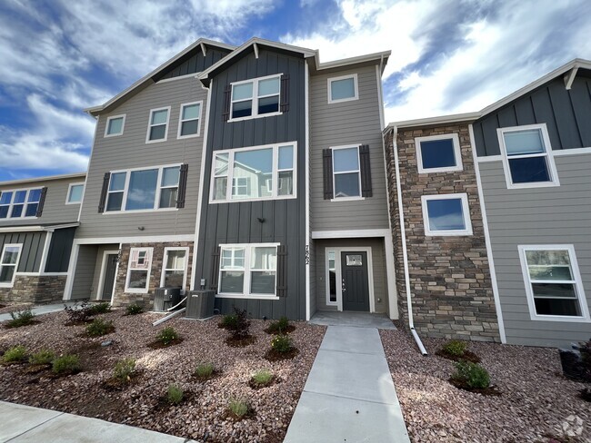Building Photo - 7862 Kirwin Hts Rental