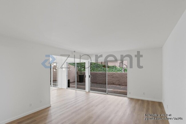 Photo - 675 Sharon Park Dr