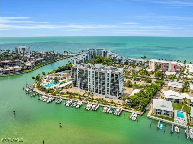 Building Photo - 2400 Gulf Shore Blvd N Unit 804 Rental