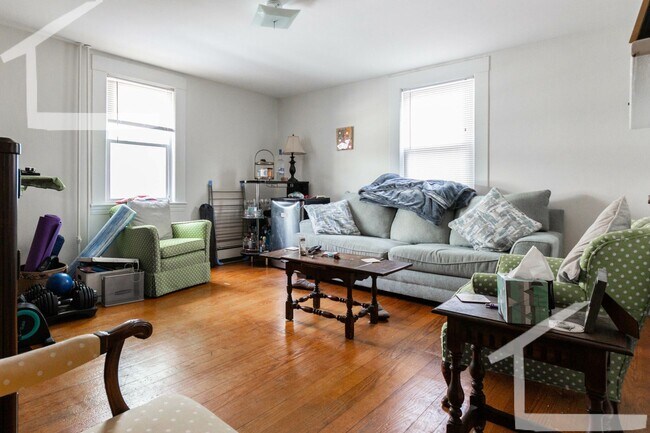 Photo - 1-2 Oneil Pl, #1 Unit 1