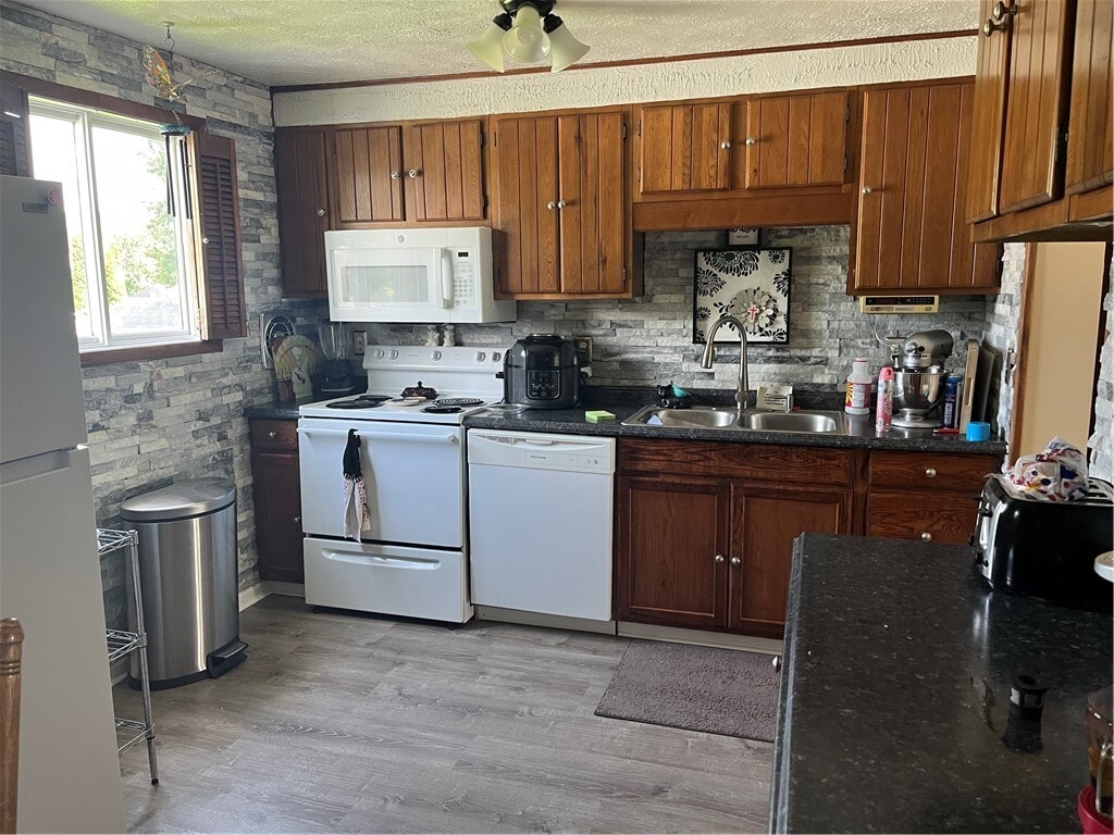 Photo - 20 Barringer Dr