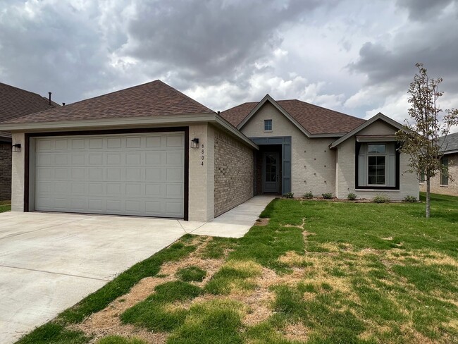 Beautiful 4 bed 2 bath home in Frenship! - Beautiful 4 bed 2 bath home in Frenship!