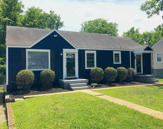 Photo - 2502 Woodyhill Dr