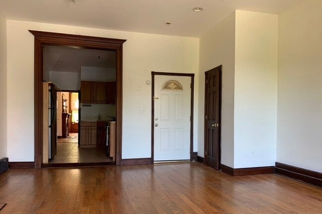 40 W 120th St