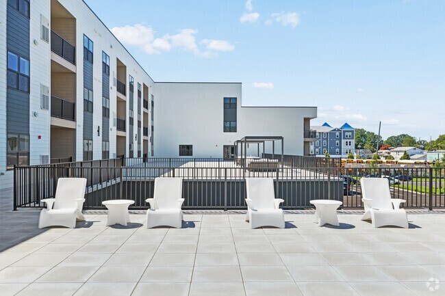 Outdoor Lounge