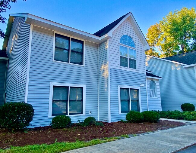 Photo - Willoughby Apartments