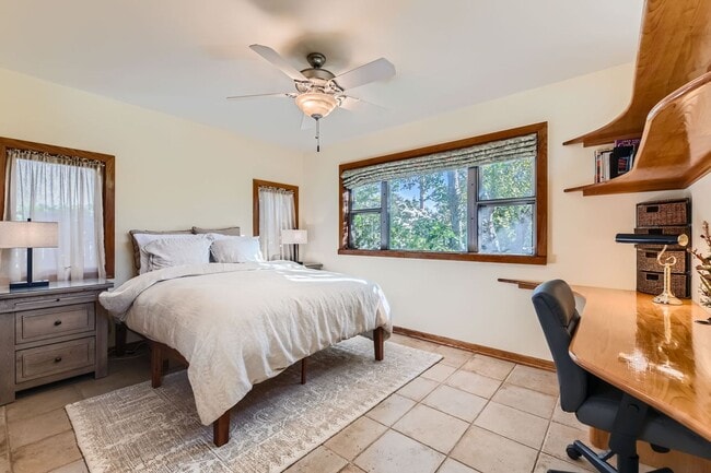 Photo - 2-Bedroom in Newlands with Secret Garden & Suite