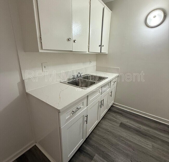 Photo - 6645 Etiwanda Ave Unidad 5