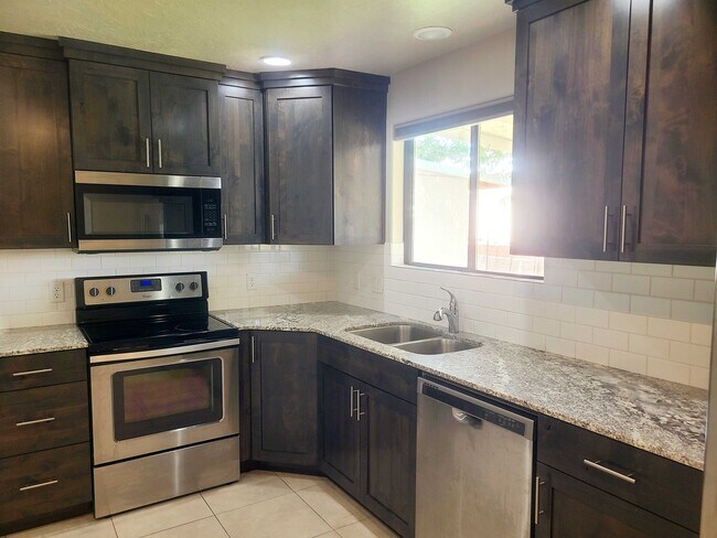 Photo - 1563 W 1400 N