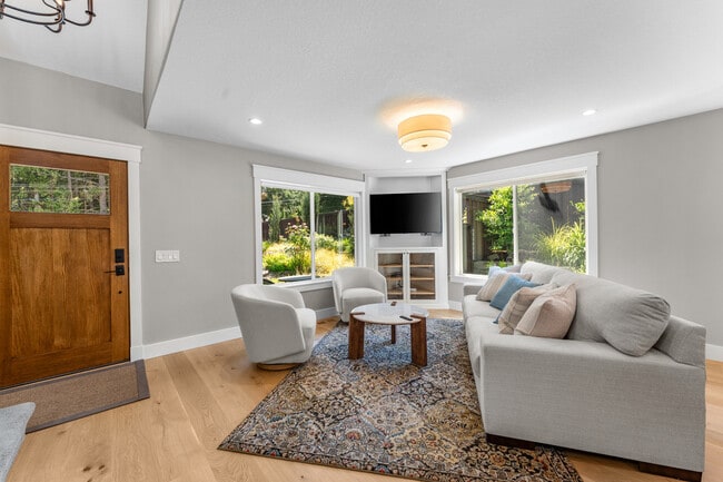 Building Photo - 7275 SW 195th Ave Rental