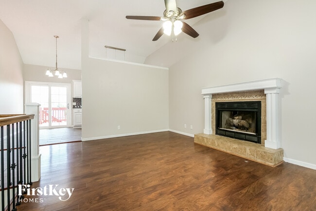 Photo - 11105 N Wallace Ave