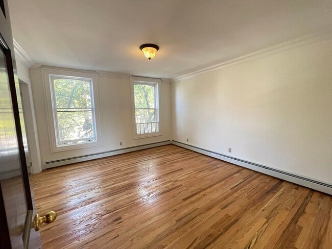 145 Grand St