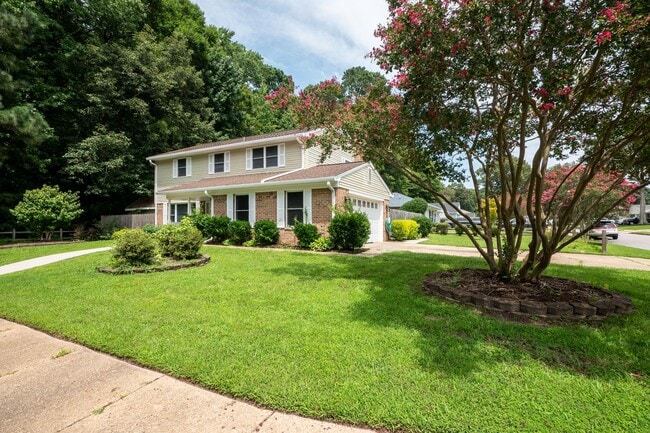Photo - 1768 Olympic Dr